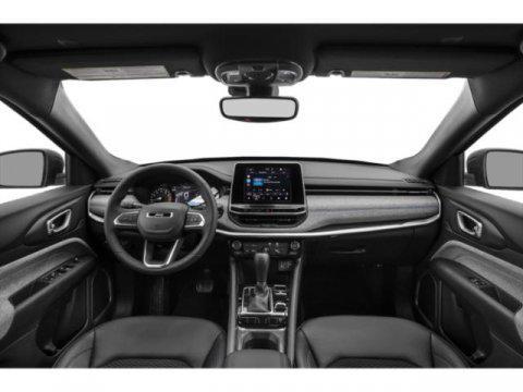 Diamond Black Crystal Pearlcoat 2026 Jeep Compass Limited