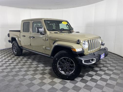 Gator Clearcoat 2020 Jeep Gladiator North Edition 4x4