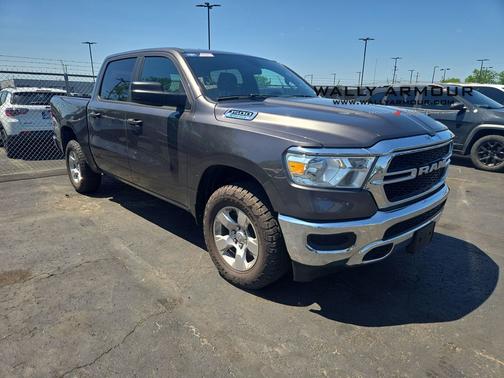 Granite Crystal Metallic Clearcoat 2023 RAM 1500 Tradesman