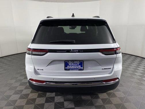 2023 Jeep Grand Cherokee Laredo