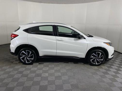 White 2019 Honda HR-V Sport
