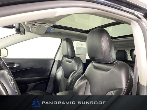 Granite Crystal Metallic Clearcoat 2019 Jeep Compass Latitude