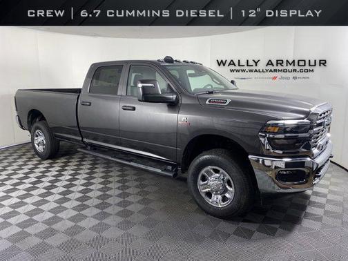 2025 RAM 2500 Tradesman Crew Cab 4x4 8' Box