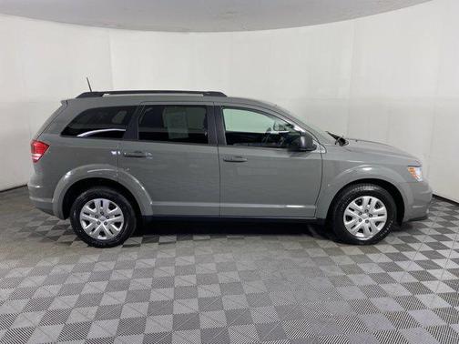 2020 Dodge Journey SE Value