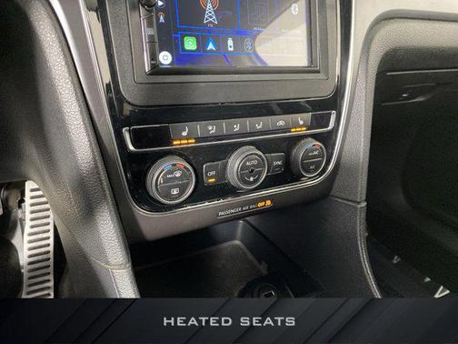 2017 Volkswagen Passat 1.8T R-Line w/Comfort