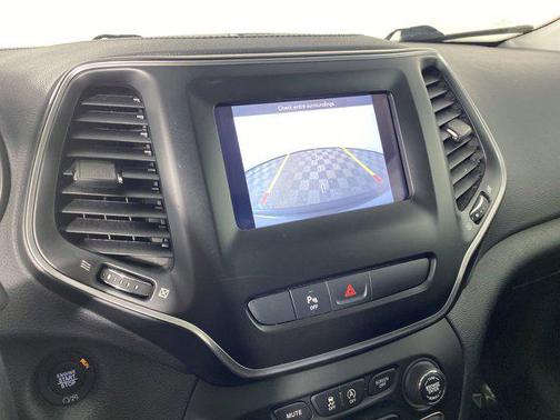 Sting-Gray Clearcoat 2020 Jeep Cherokee Latitude Plus