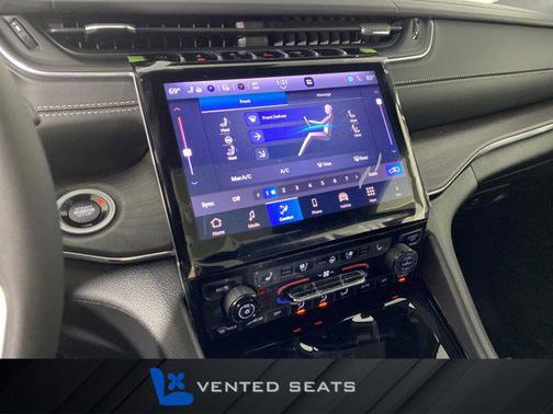 2025 Jeep Grand Cherokee Overland