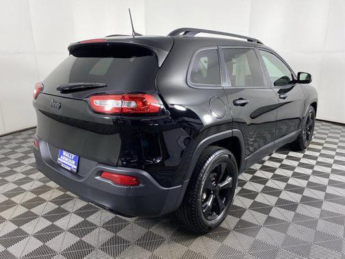 2017 Jeep Cherokee Altitude