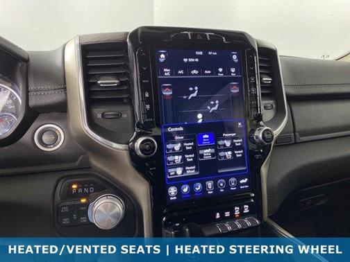 Photo 5 of 17 of 2020 RAM 1500 Laramie