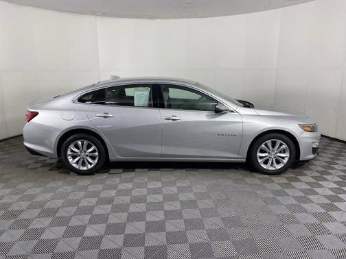2020 Chevrolet Malibu FWD LT