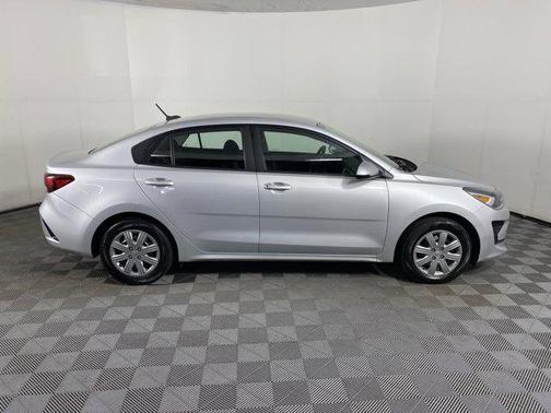 2022 Kia Rio LX