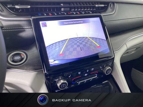 2022 Jeep Grand Cherokee 4xe Overland