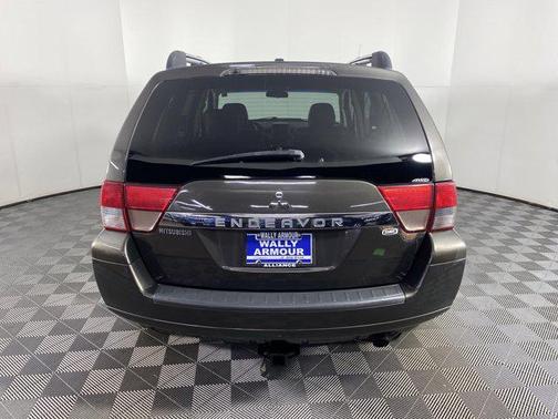 2011 Mitsubishi Endeavor SE