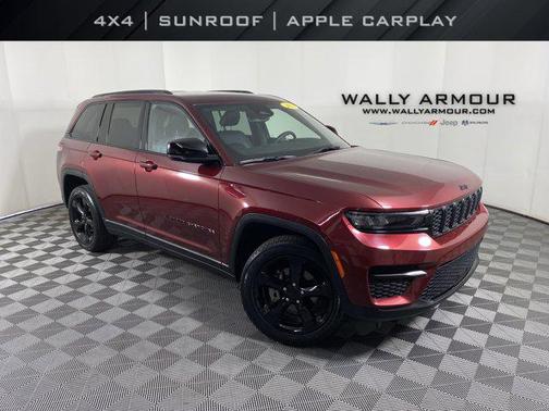 Velvet Red Pearlcoat 2023 Jeep Grand Cherokee Altitude