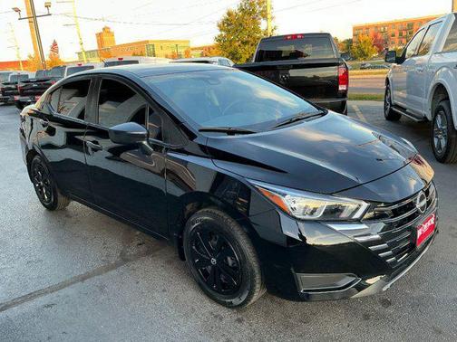 2024 Nissan Versa 1.6 S