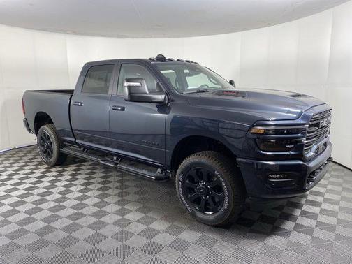 2025 RAM 2500 Laramie Crew Cab 4x4 6'4' Box