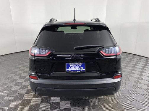 2023 Jeep Cherokee Altitude