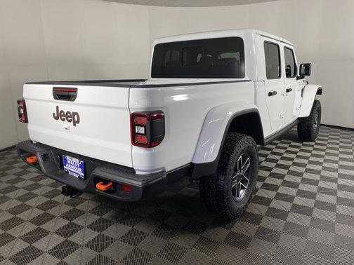 2026 Jeep Gladiator Mojave 4x4