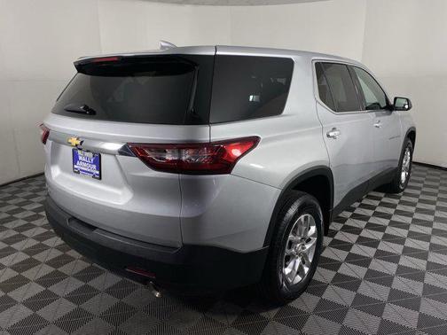 2021 Chevrolet Traverse LS