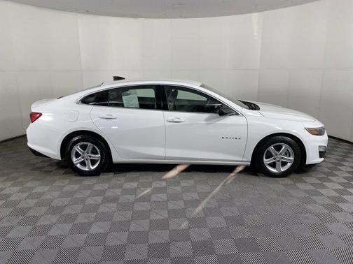 2022 Chevrolet Malibu 1LS