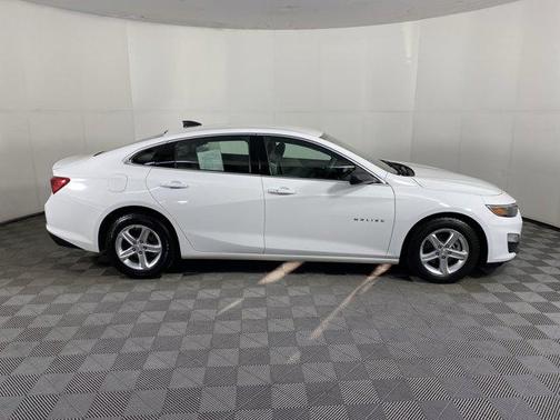2022 Chevrolet Malibu 1LS