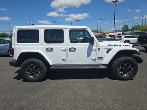 Bright White Clearcoat 2023 Jeep Wrangler 4xe Rubicon