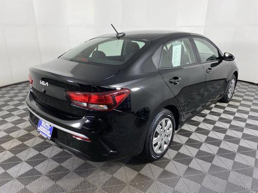 2022 Kia Rio LX