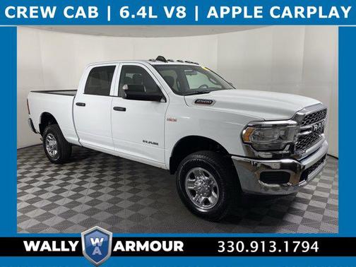 2022 RAM 2500 Tradesman Crew Cab 4x4 6'4' Box