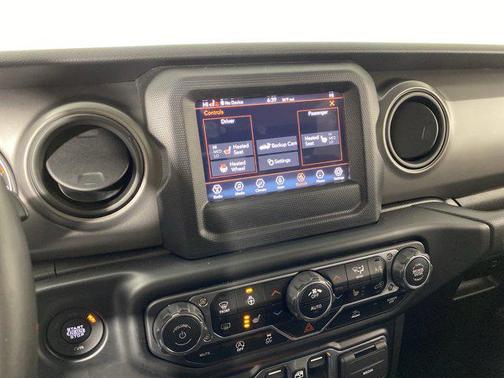 2022 Jeep Gladiator Willys 4x4