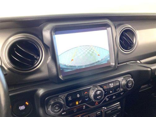 2022 Jeep Wrangler Willys