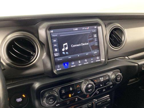 2022 Jeep Wrangler Willys