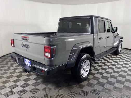 2022 Jeep Gladiator Sport S