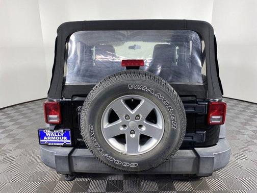 Photo 4 of 15 of 2016 Jeep Wrangler Sport