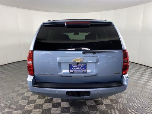2011 Chevrolet Suburban 1500 LS