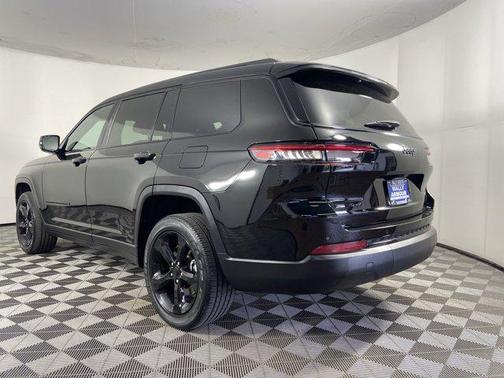 2022 Jeep Grand Cherokee L Altitude