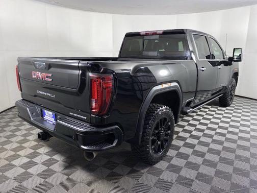 2023 GMC Sierra 2500 Denali