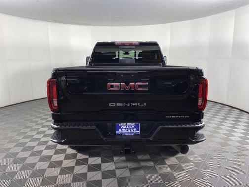 2023 GMC Sierra 2500 Denali