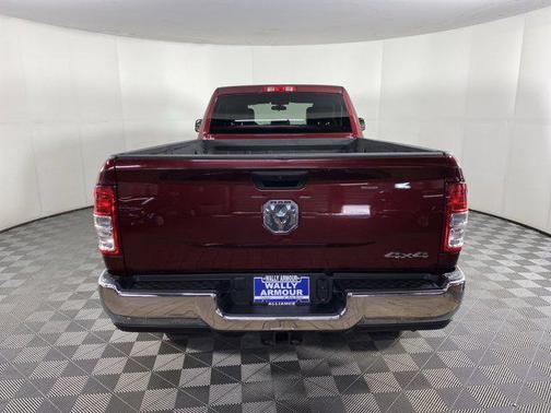 2021 RAM 2500 Tradesman Crew Cab 4x4 8' Box