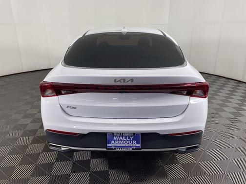 Glacial White Pearl 2022 Kia K5 LX