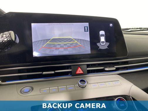 2021 Hyundai ELANTRA Limited