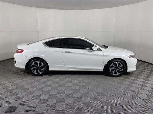 2017 Honda Accord LX-S