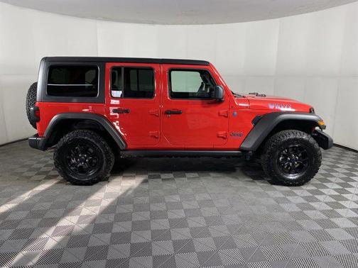 2025 Jeep Wrangler 4xe Willys
