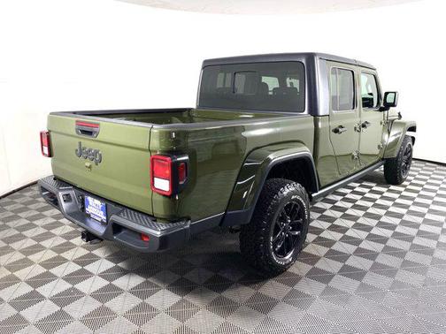 2022 Jeep Gladiator Sport S