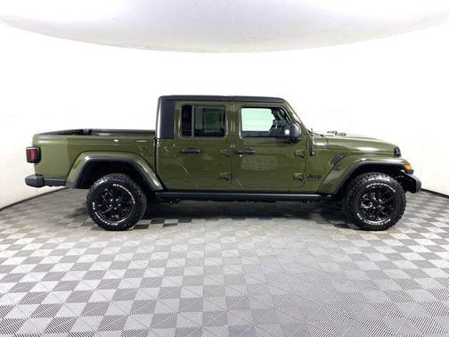 2022 Jeep Gladiator Sport S