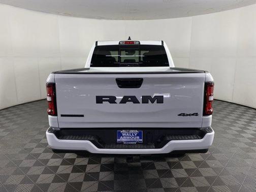 Bright White Clearcoat 2026 RAM 1500 Big Horn/Lone Star