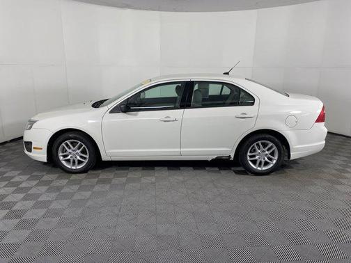 2012 Ford Fusion S
