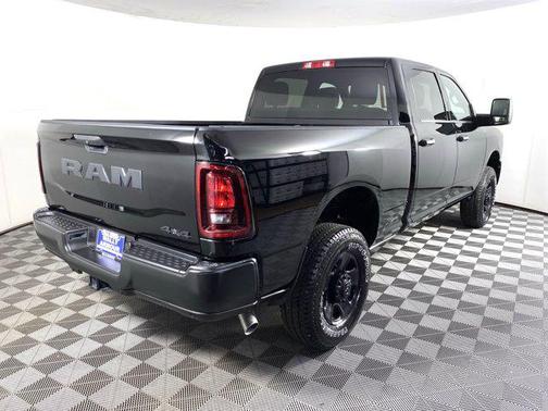 2025 RAM 2500 Tradesman Crew Cab 4x4 6'4' Box