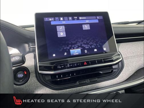 Diamond Black Crystal Pearlcoat 2023 Jeep Compass Latitude Lux