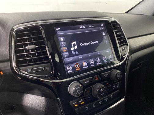 2019 Jeep Grand Cherokee Upland