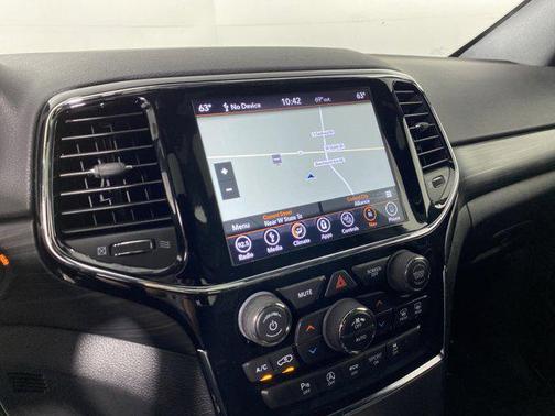 2019 Jeep Grand Cherokee Upland